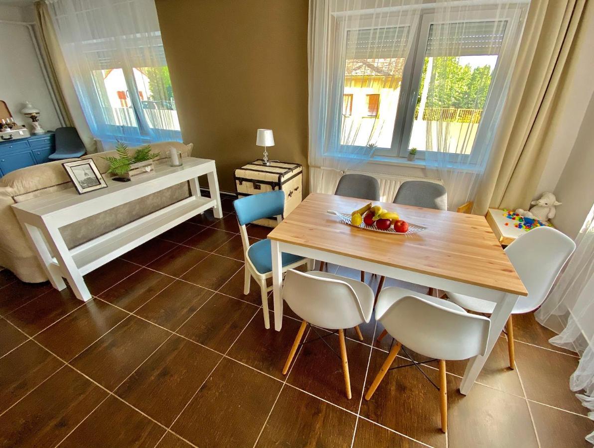 Apartamento Bíborlak 6 Villány Exterior foto